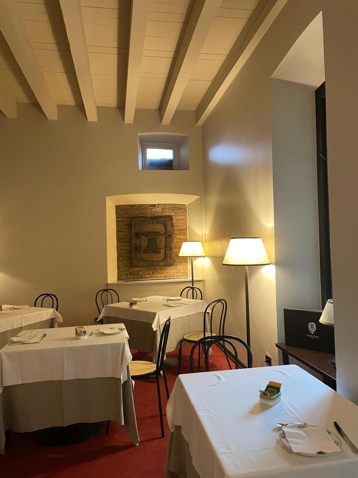 Lear • Dining Club Hotel Briosco Bagian luar foto